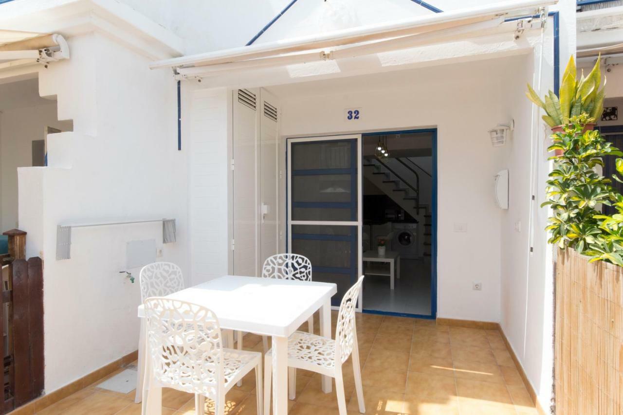 Bungalow With Terrace Near The Beach San Bartolomé Exteriör bild